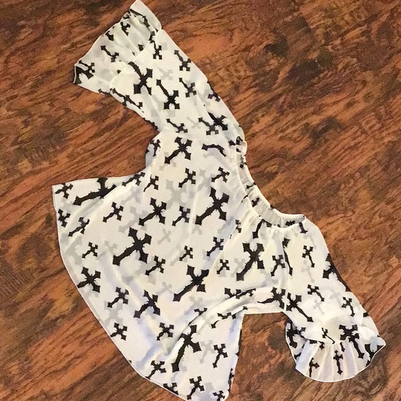 Top - Picture 1 of 2